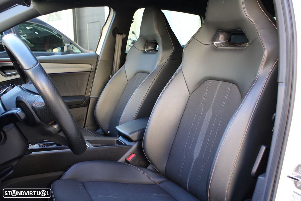 Cupra Leon Sportstourer 1.4 e-Hybrid (180 kW System) VZ - 32