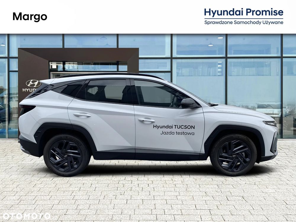 Hyundai Tucson 1.6 T-GDi Smart Black 2WD - 10
