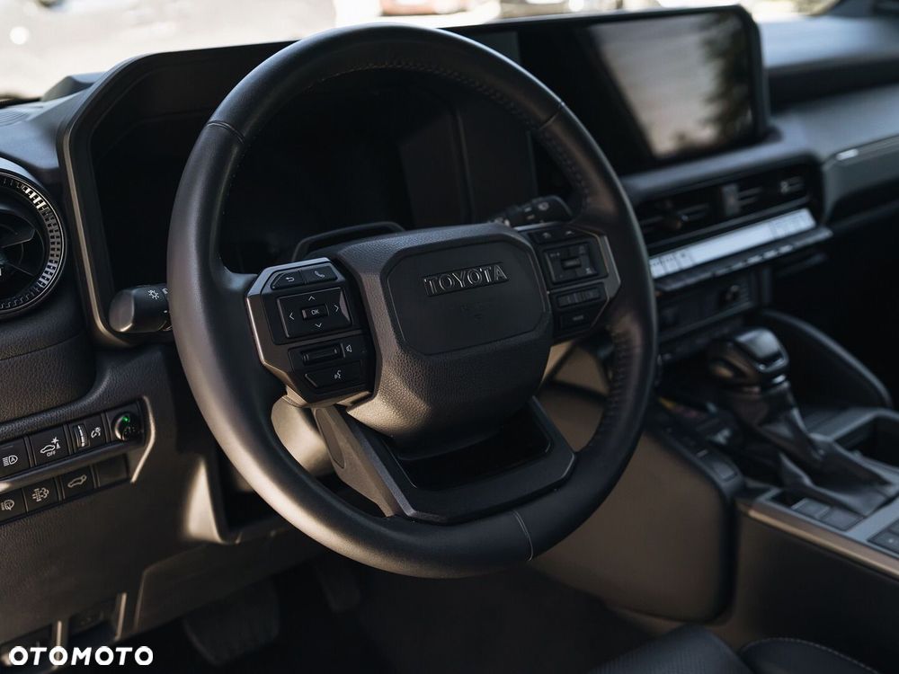 Toyota Land Cruiser LC 2.8 D-4D Executive - 22