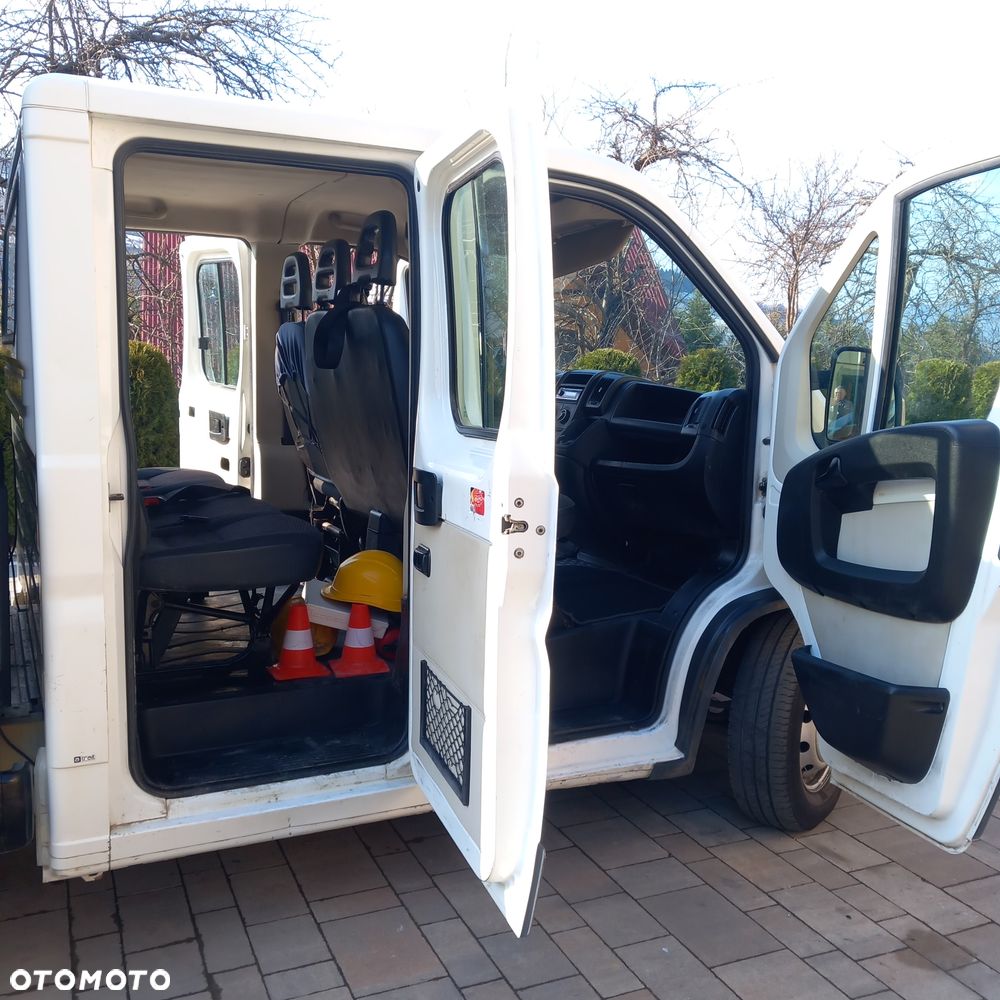 Volkswagen Transporter - 3