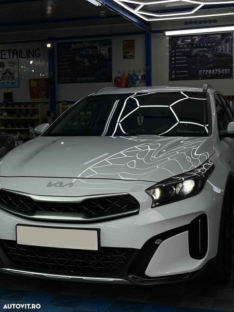 Kia XCeed 1.5 T-GDI 7DCT City - 3