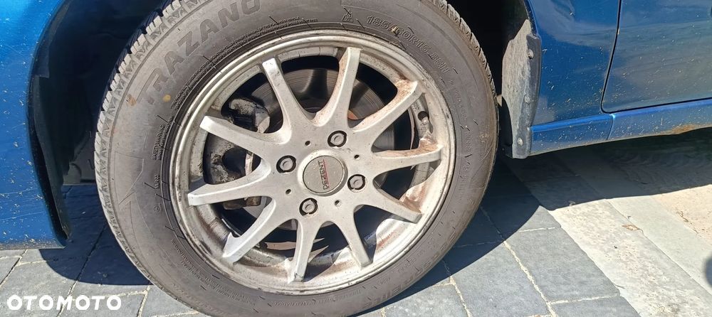 Nissan Almera - 13