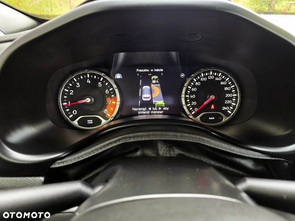 Jeep Renegade 1.4 MultiAir Limited - 14
