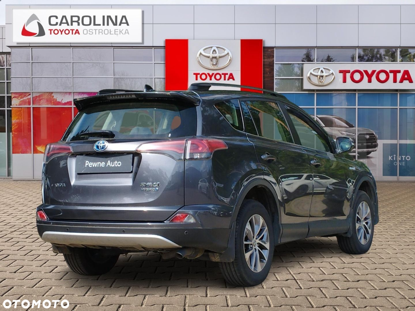 Toyota RAV4 - 6