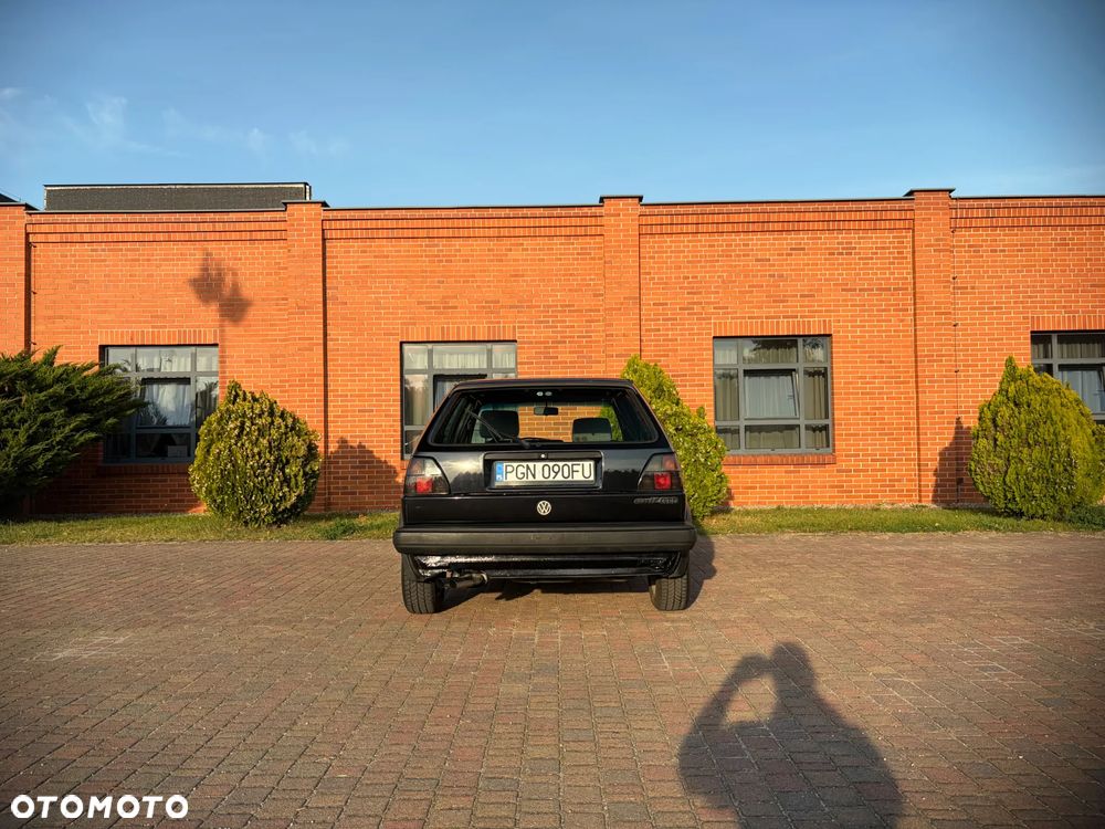 Volkswagen Golf - 15