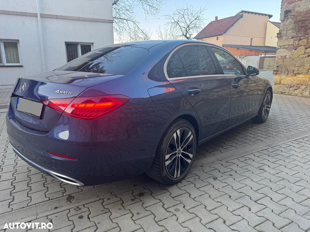 Mercedes-Benz C 300 e 4MATIC 9G-TRONIC Avantgarde Advanced - 6