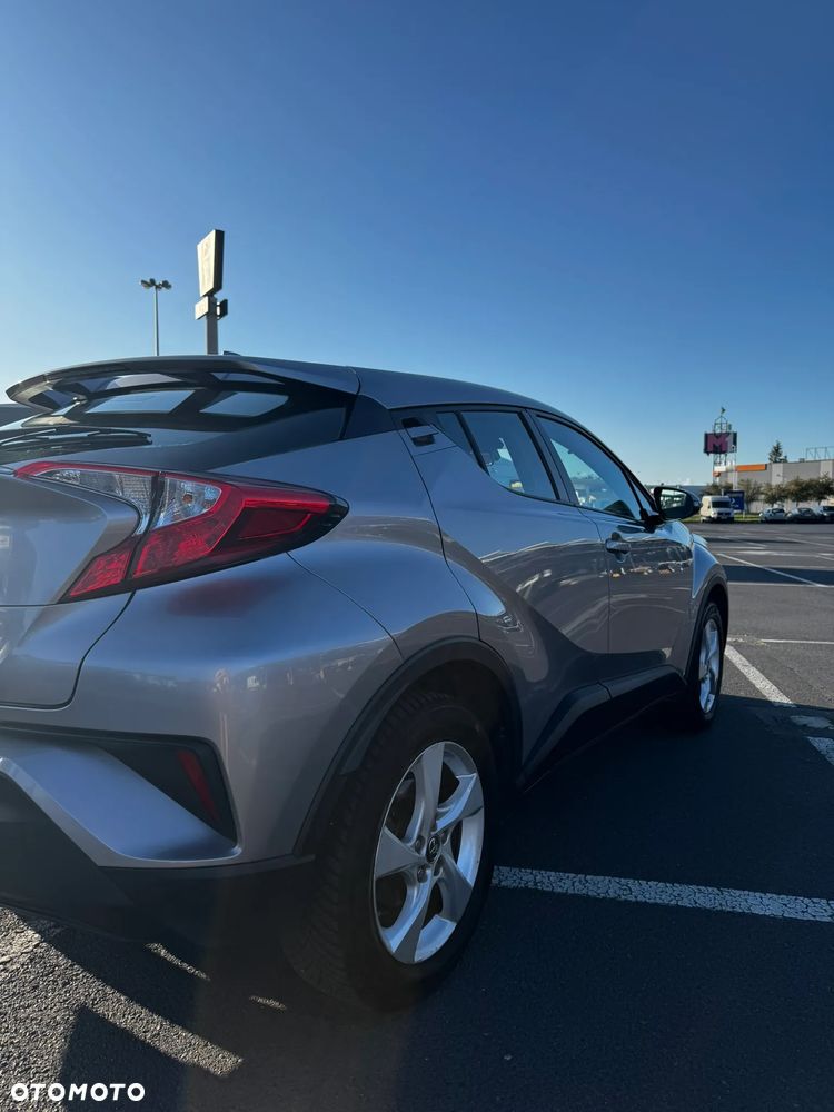 Toyota C-HR 1.2 T Active - 6