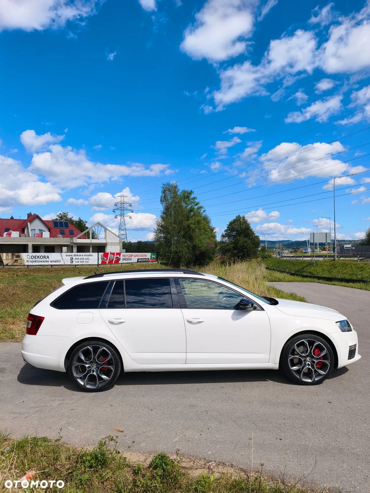Skoda Octavia 2.0 TSI RS - 6