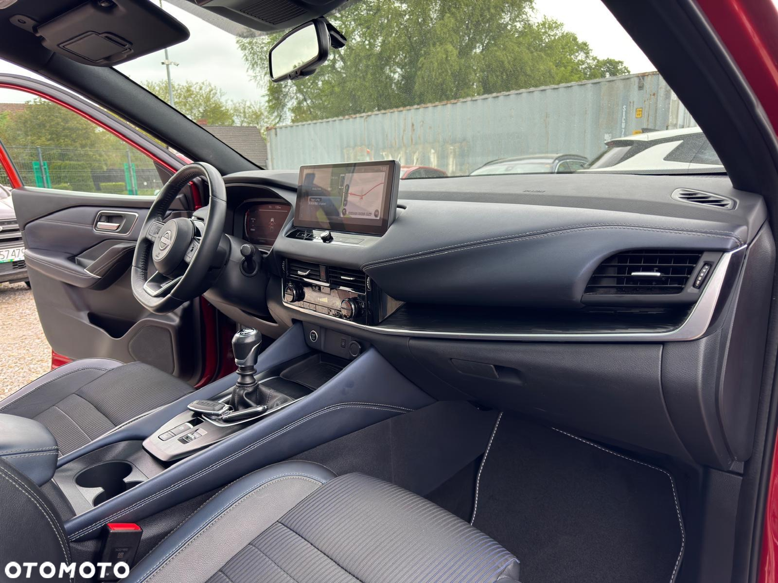 Nissan Qashqai 1.3 DIG-T MHEV Tekna - 24