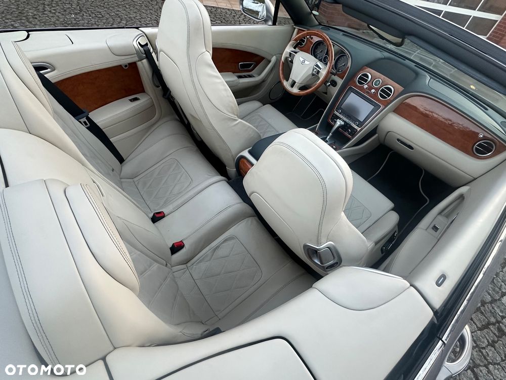 Bentley Continental GT V8 Convertible - 18