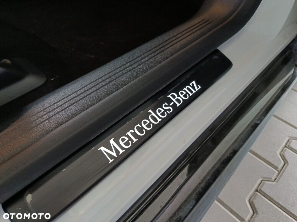 Mercedes-Benz CLA - 25