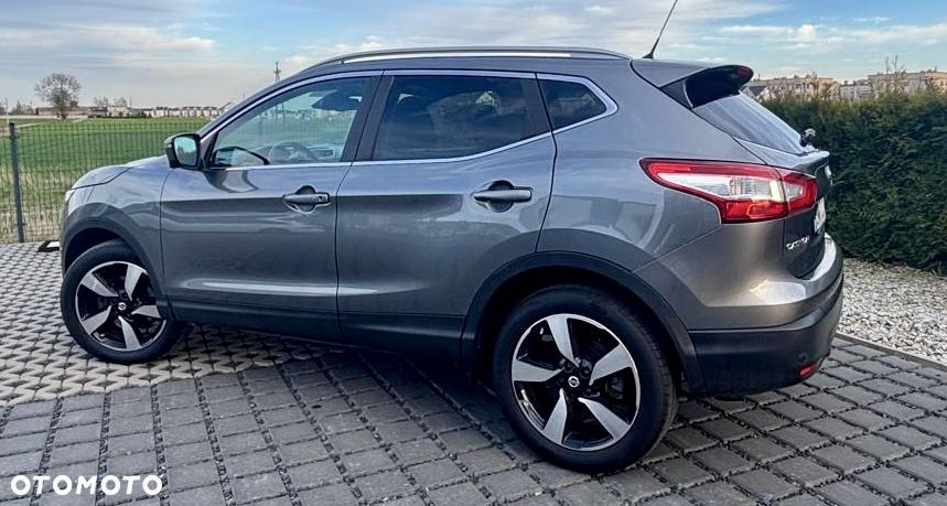 Nissan Qashqai 1.2 DIG-T N-Connecta - 8