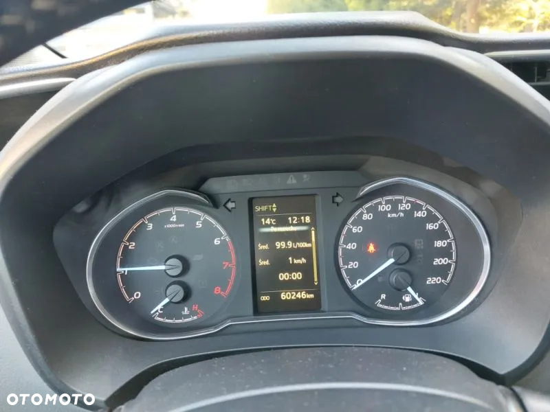 Toyota Yaris - 5