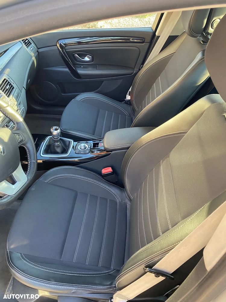 Renault Laguna dCi 150 FAP Bose - 7