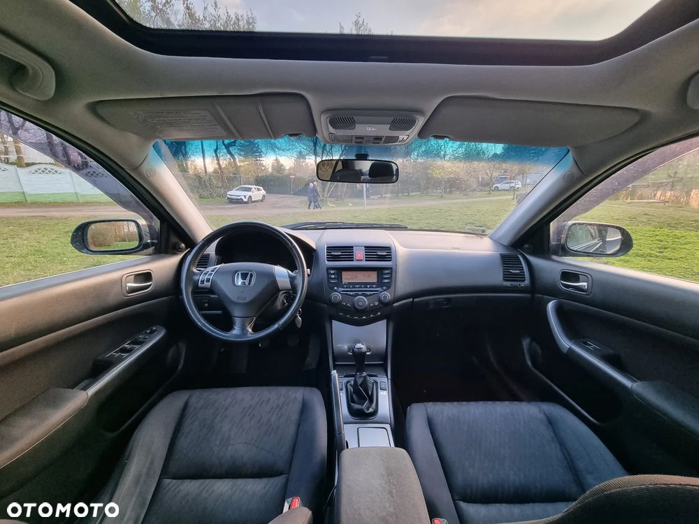 Honda Accord 2.0 i Executive - 6