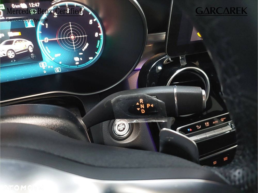 Mercedes-Benz GLC - 29