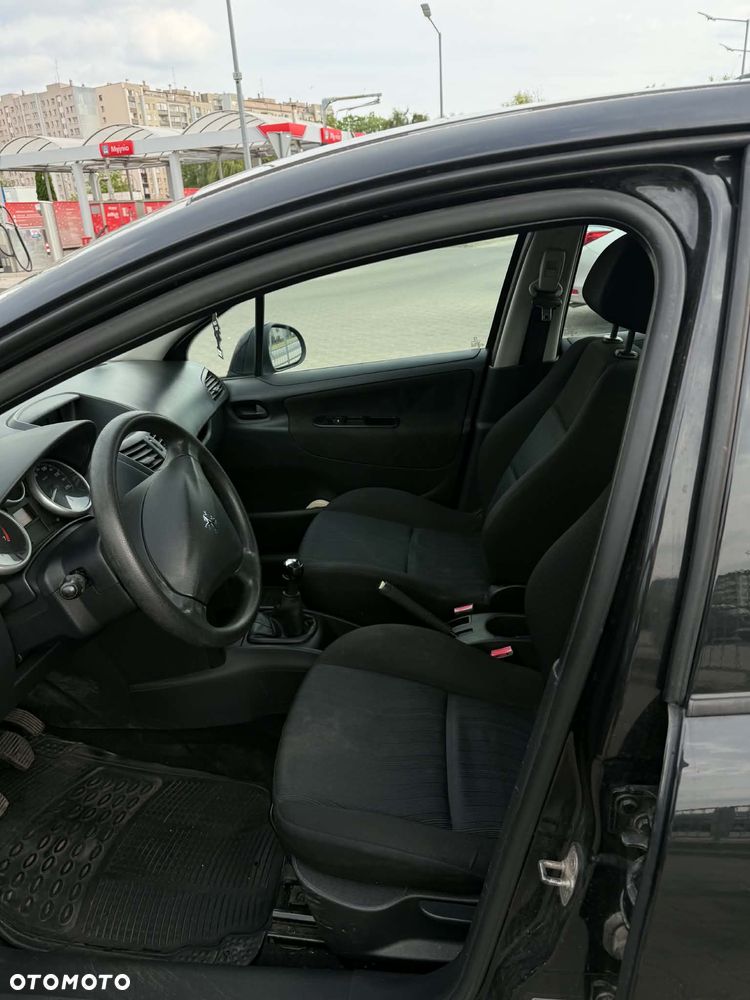 Peugeot 207 1.4 Presence - 6