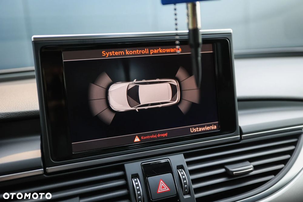 Audi A6 Avant 2.0 TDI Ultra DPF S tronic - 32