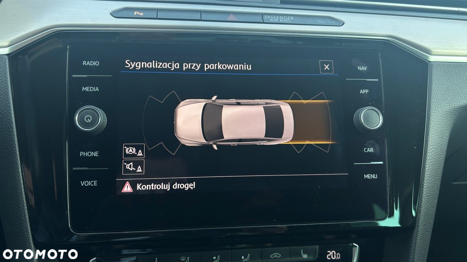 Volkswagen Passat 2.0 TDI BMT Highline DSG7 - 25
