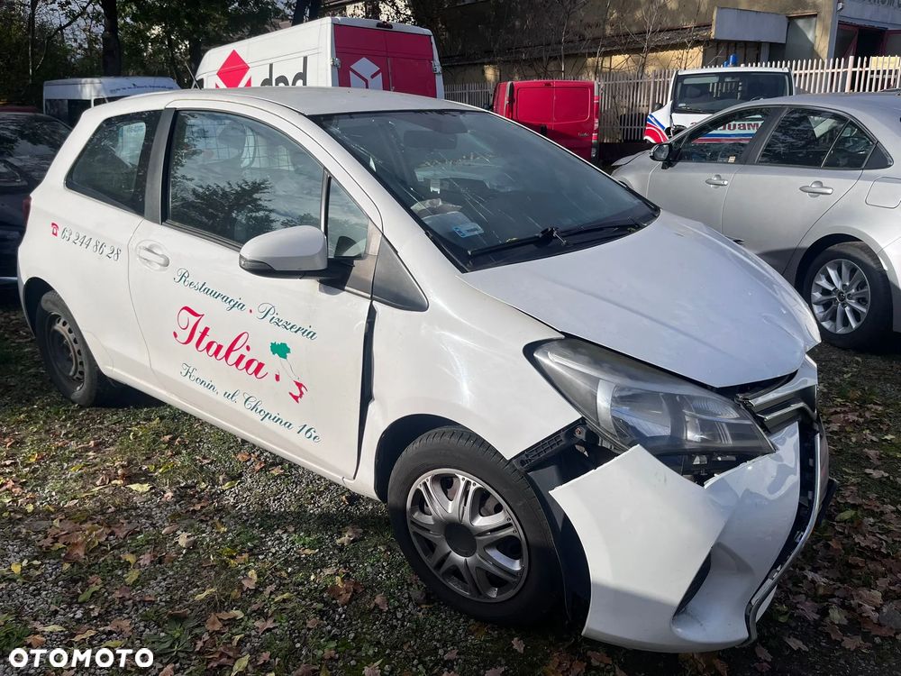 Toyota YARIS - 1