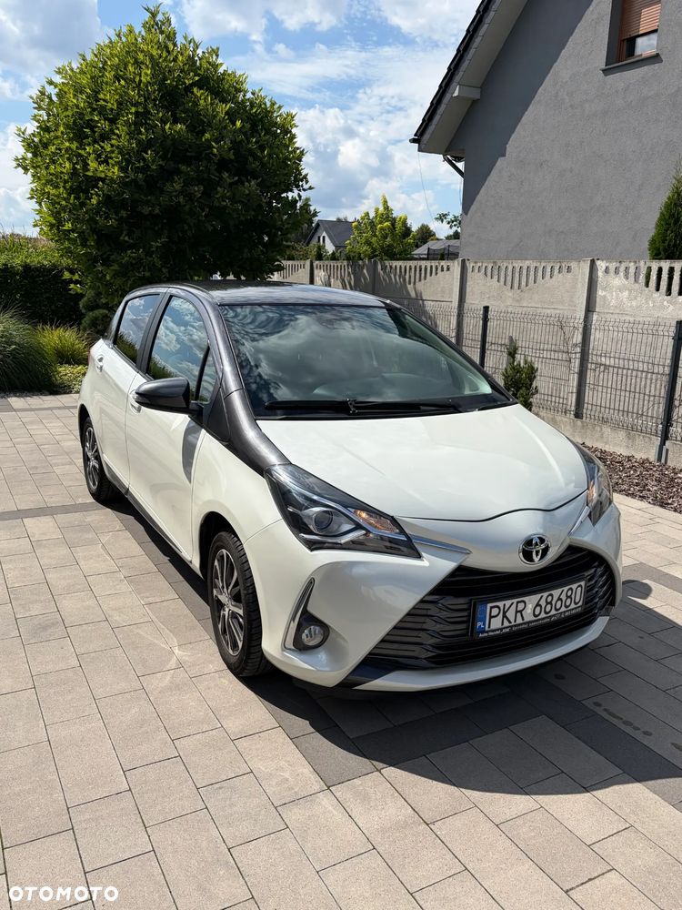 Toyota Yaris 1.5 20th Anniversary CVT - 2