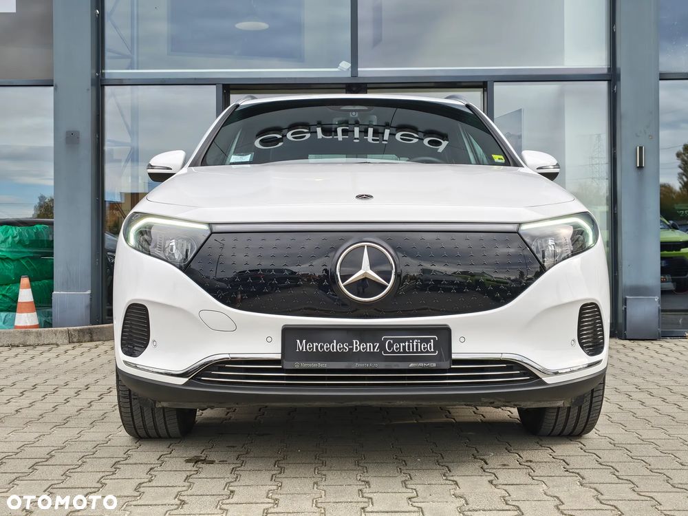Mercedes-Benz EQA - 8