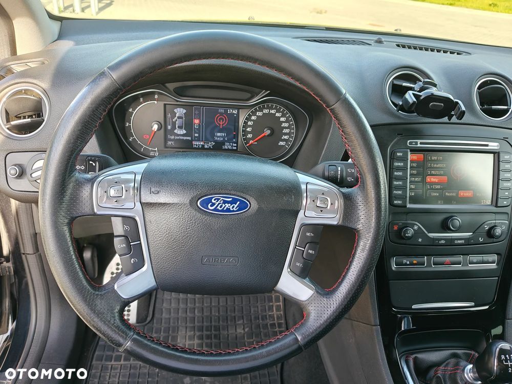 Ford Mondeo 2.0 TDCi Titanium S - 11