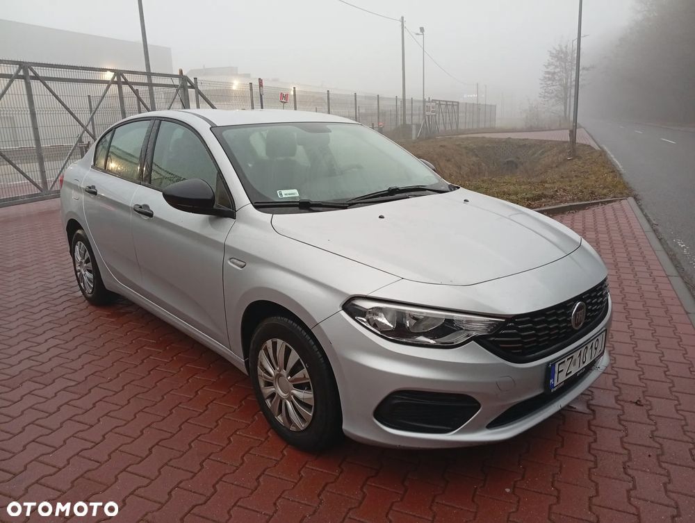 Fiat Tipo 1.4 16v Easy - 1