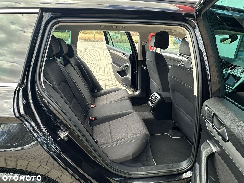 Volkswagen Passat Variant 2.0 TDI BMT Comfortline - 16
