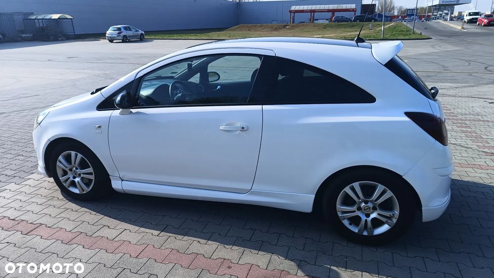Opel Corsa 1.4 16V Limited Edition - 24