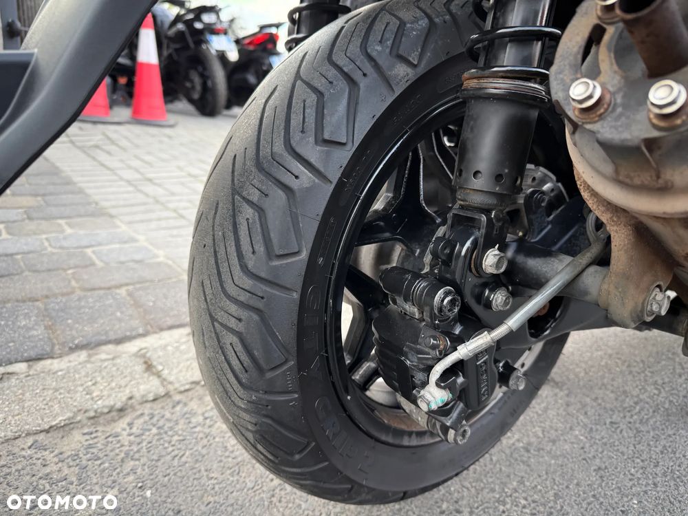 Kymco X-Town - 23