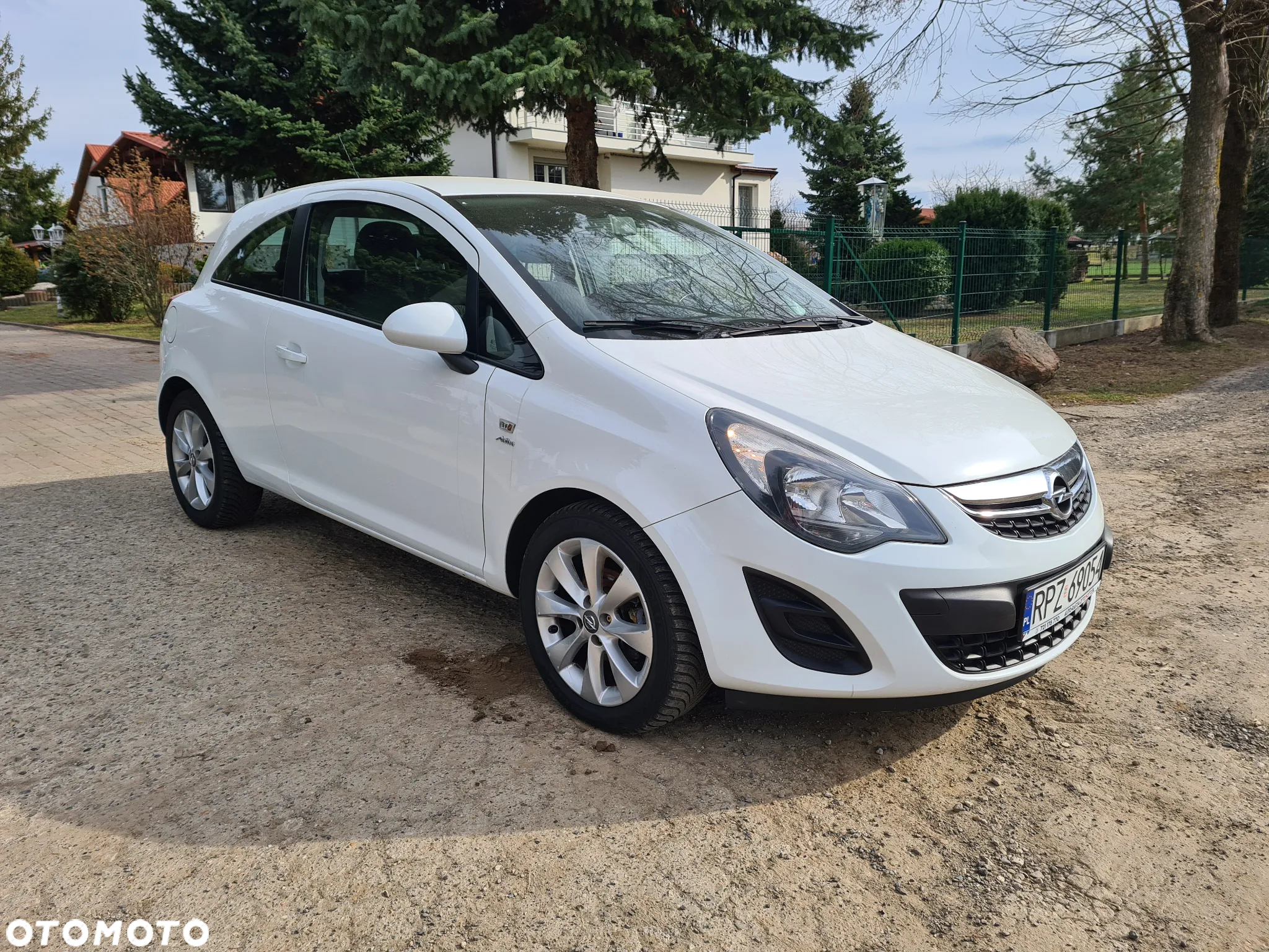 Opel Corsa 1.4 16V Edition - 2