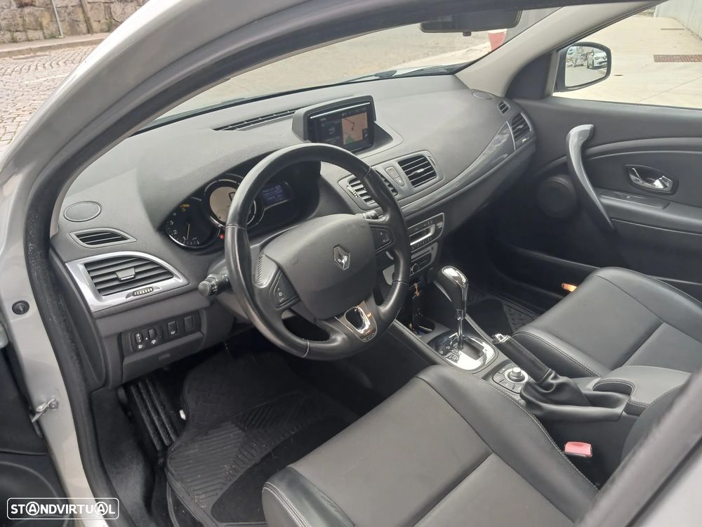 Renault Mégane Sport Tourer 1.5 dCi GT Line EDC J18 - 20