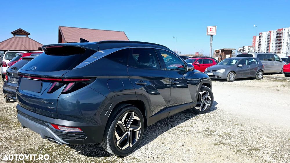 Hyundai Tucson - 4