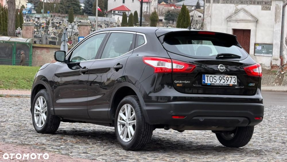 Nissan Qashqai - 4