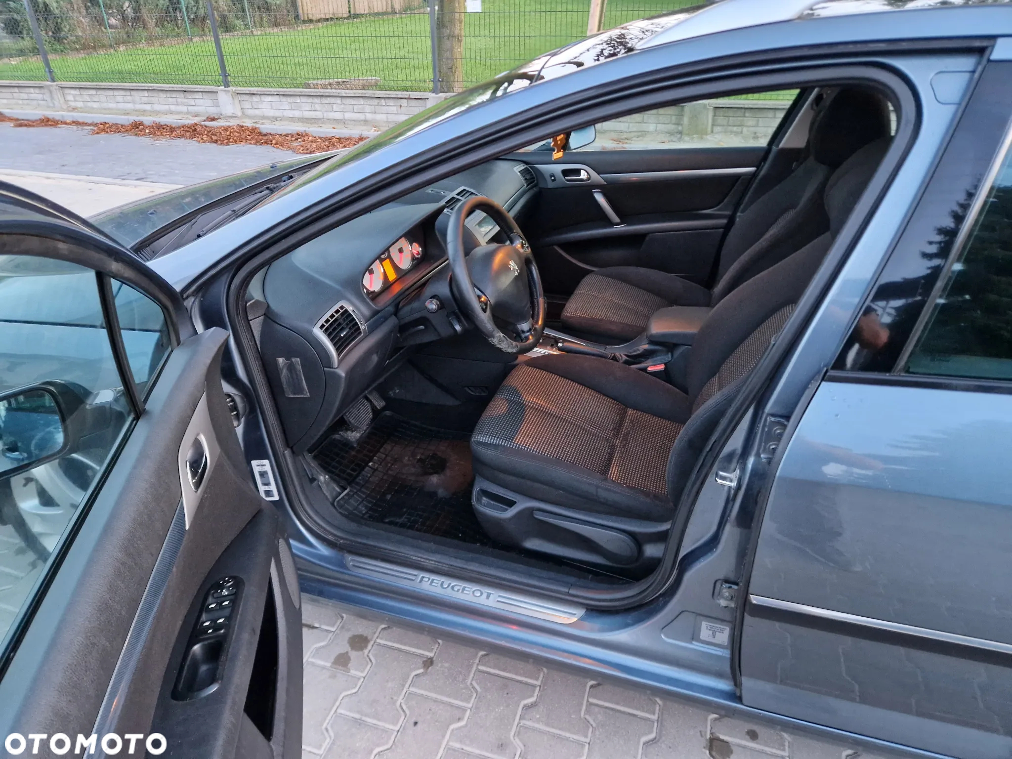 Peugeot 407 SW HDi 135 Automatik Platinum - 16