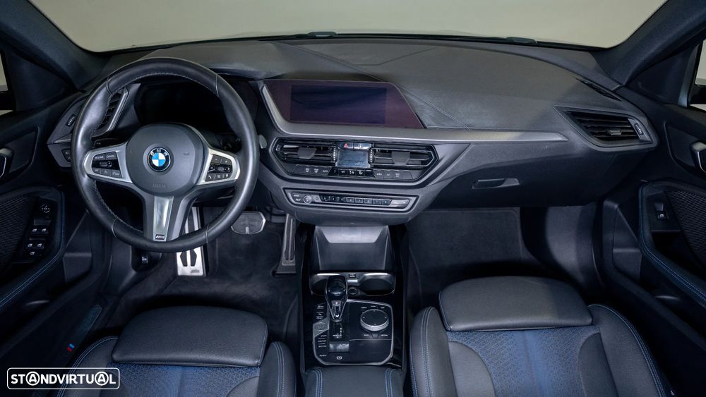 BMW 116 d Pack Desportivo M Auto - 7