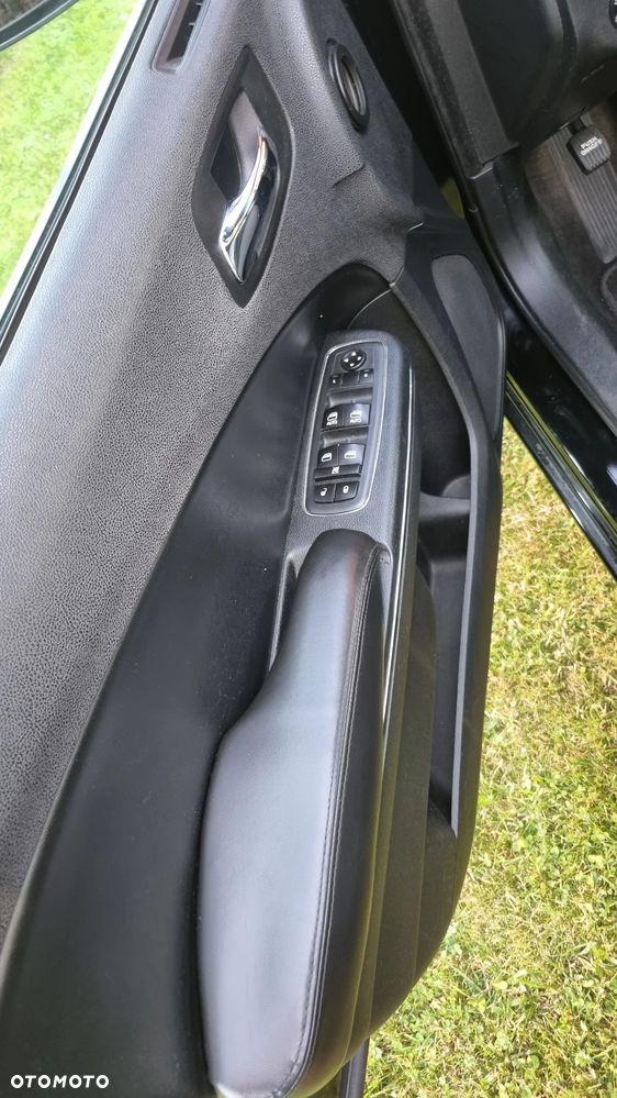 Dodge Charger - 7