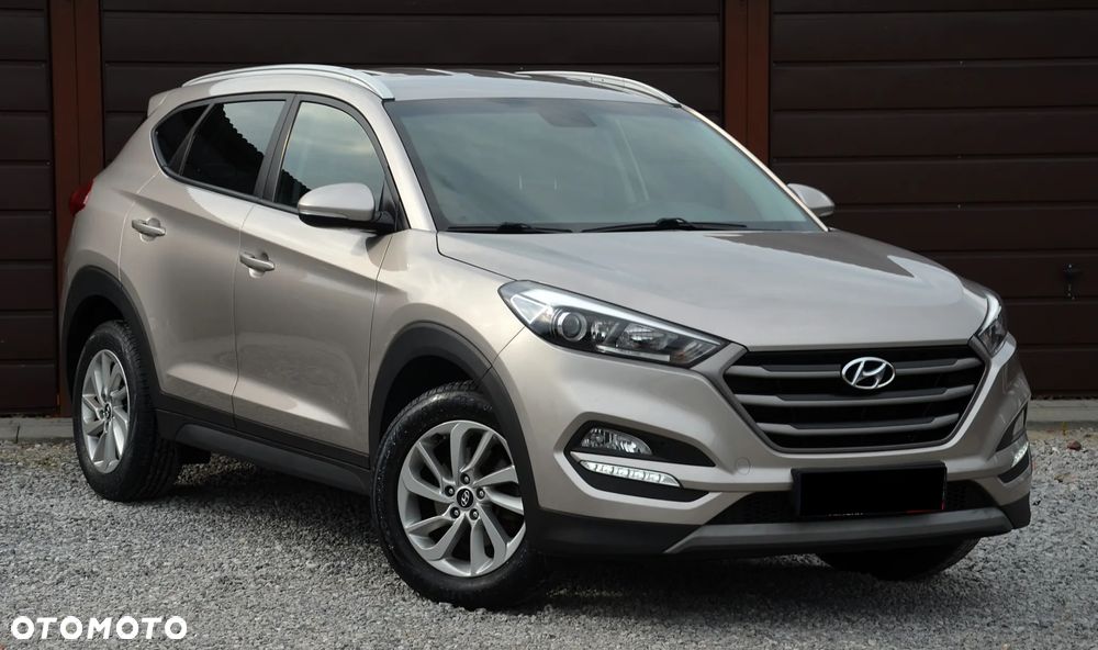 Hyundai Tucson 1.6 GDi 2WD Pure - 2
