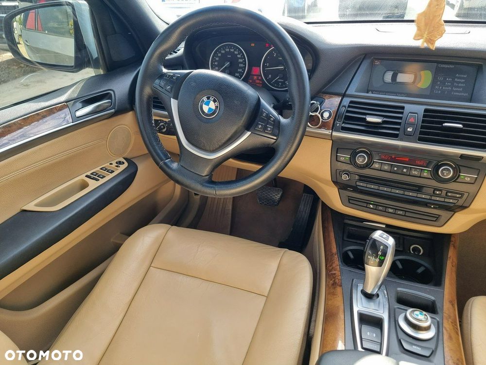 BMW X5 xDrive30d - 17