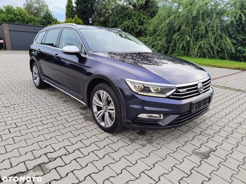 Volkswagen Passat - 11