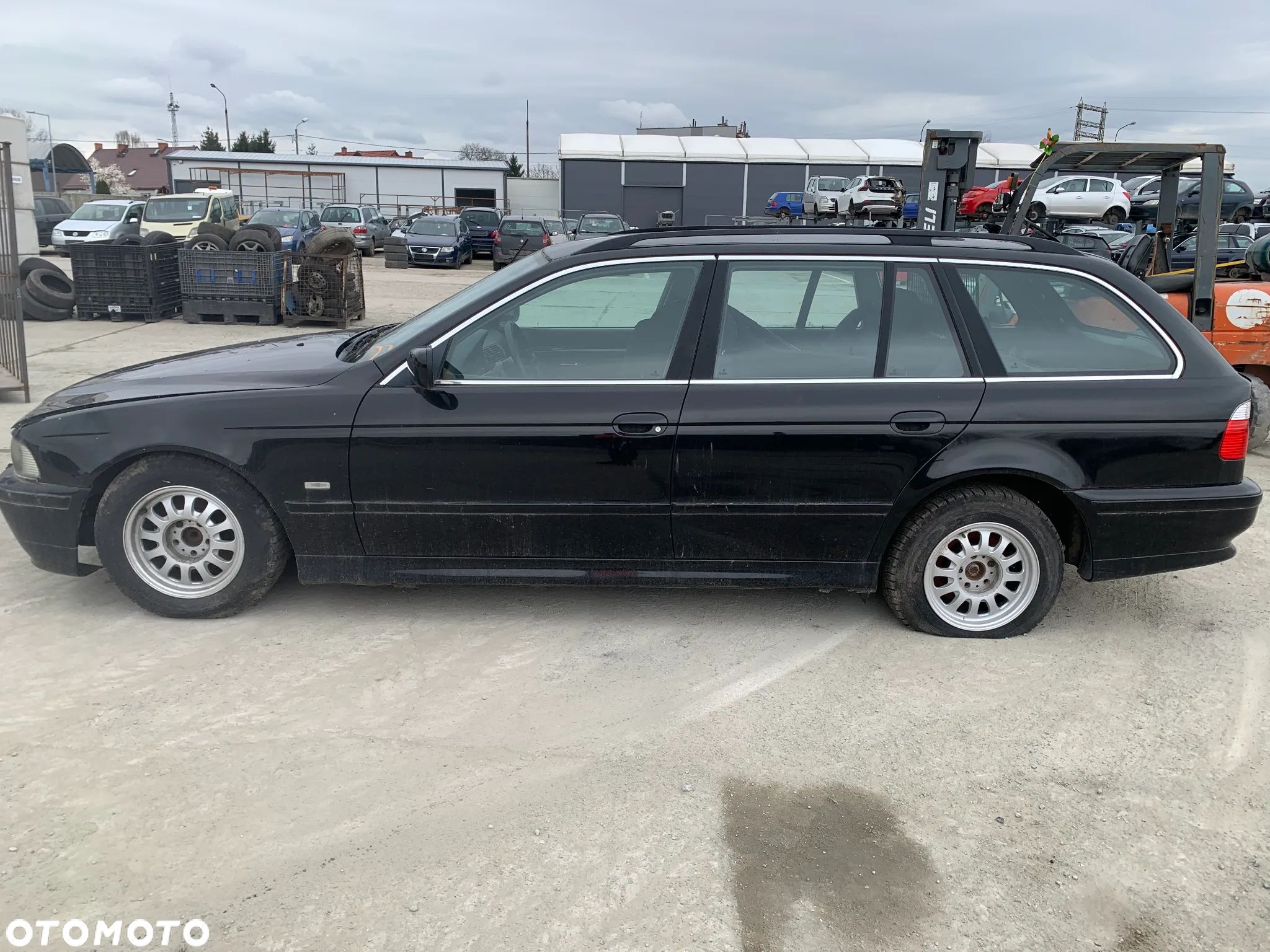 BMW E39 KOMBI *SAMOCHÓD NA CZĘŚCI* LAMPA LUSTERKO DRZWI MASKA KLAPA BELKA ZDERZAK BŁOTNIK PRAWA LEWA PRZÓD TYŁ - 1