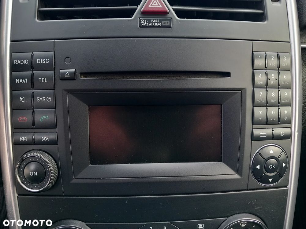 Mercedes-Benz Klasa B 180 CDI DPF Special Edition - 25