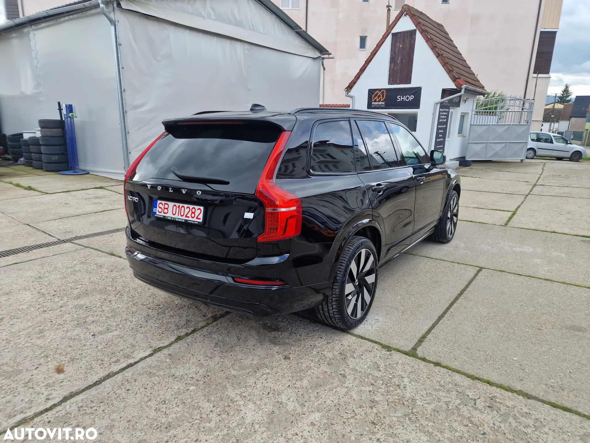Volvo XC 90 T8 AWD Twin Engine Geartronic RDesign - 6