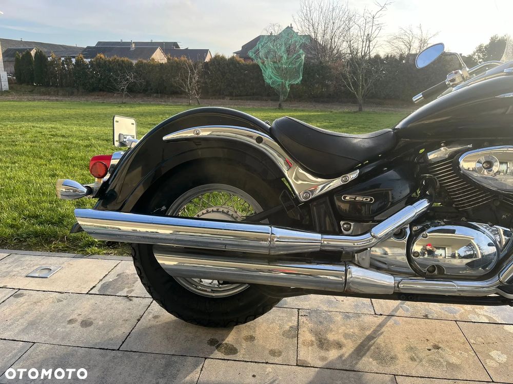 Suzuki VL 800 Volusia - Boulevard C50 - 6
