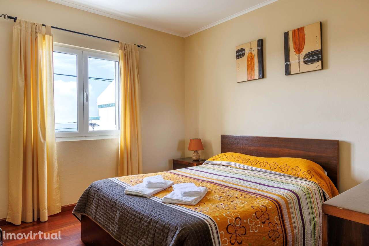 Moradia T7 com vista mar preparada para Alojamento - Grande imagem: 2/36