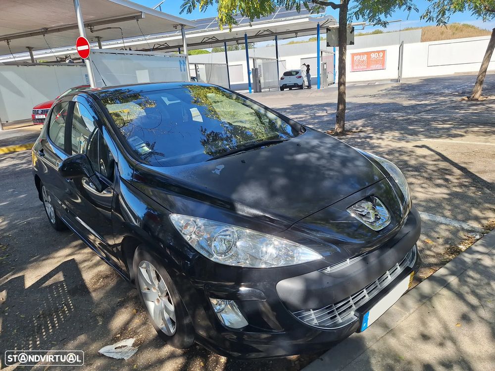 Peugeot 308 2008 photo 4