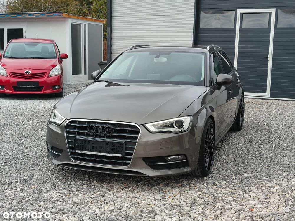 Audi A3 Sportback 1.6 TDI DPF Ambition - 2
