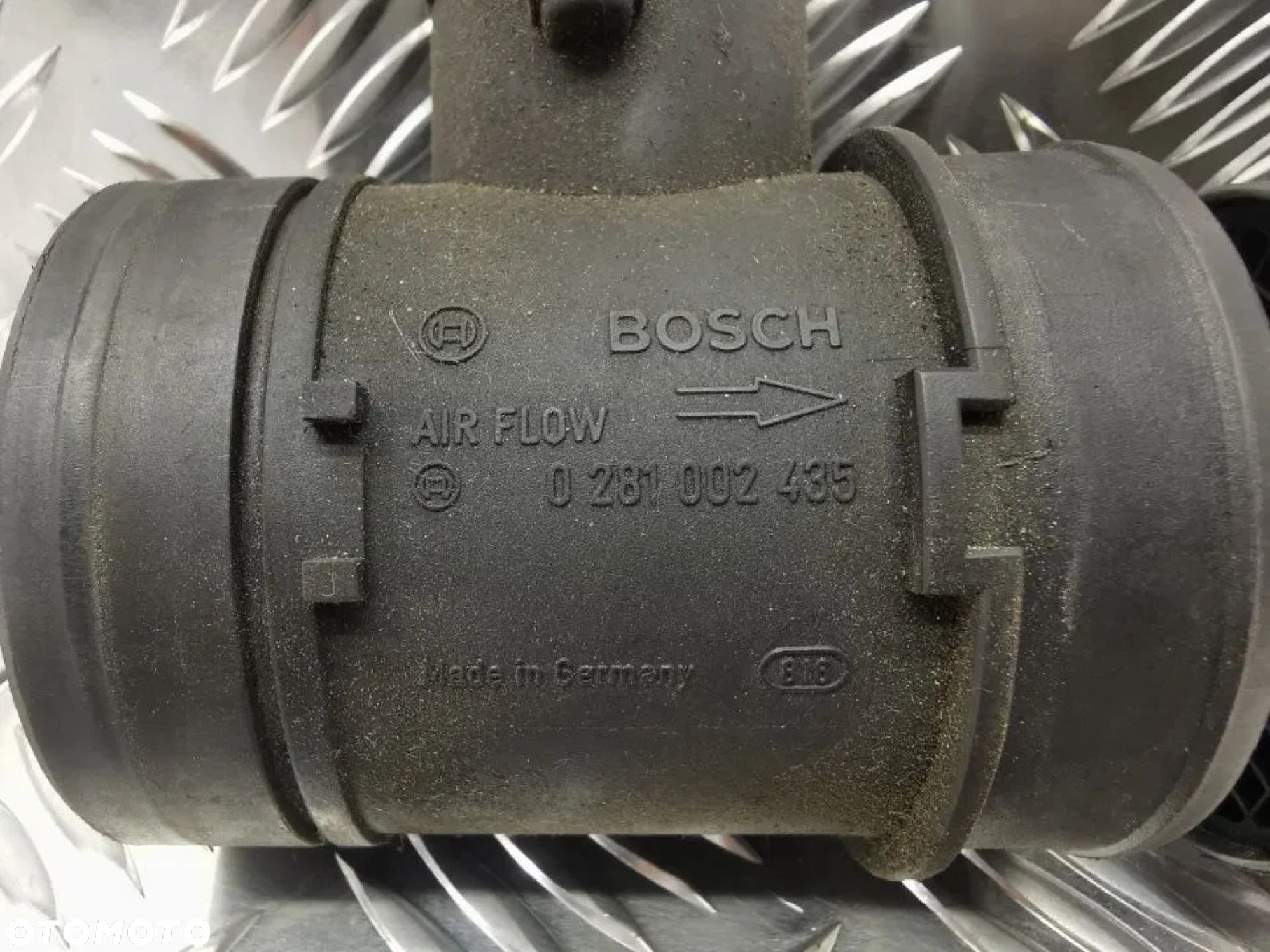 PORSCHE CAYENNE 955 7L 03-07R PRZEPLYWOMIERZ 4.5 V8 0281002435 - 2