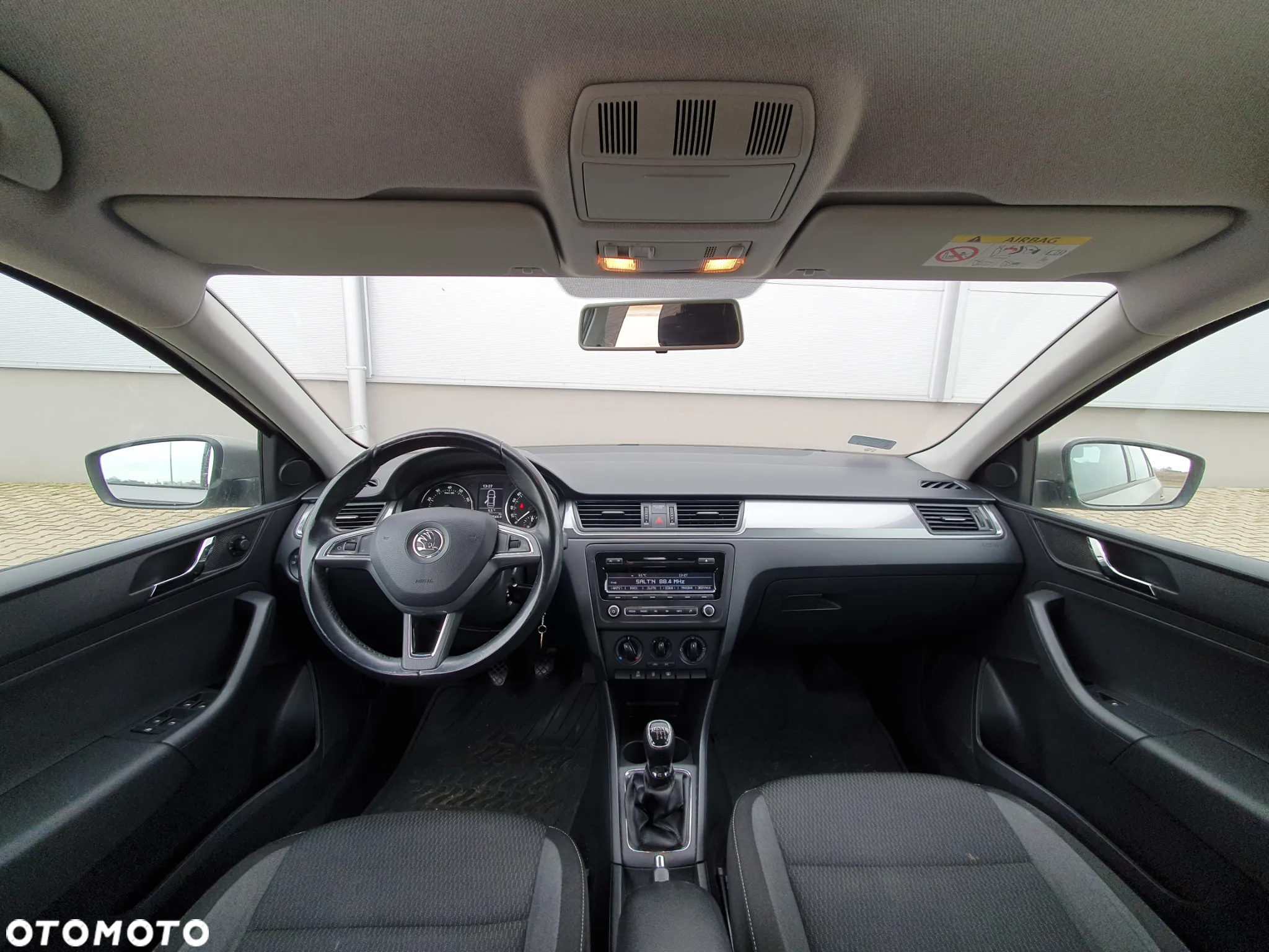 Skoda RAPID - 7